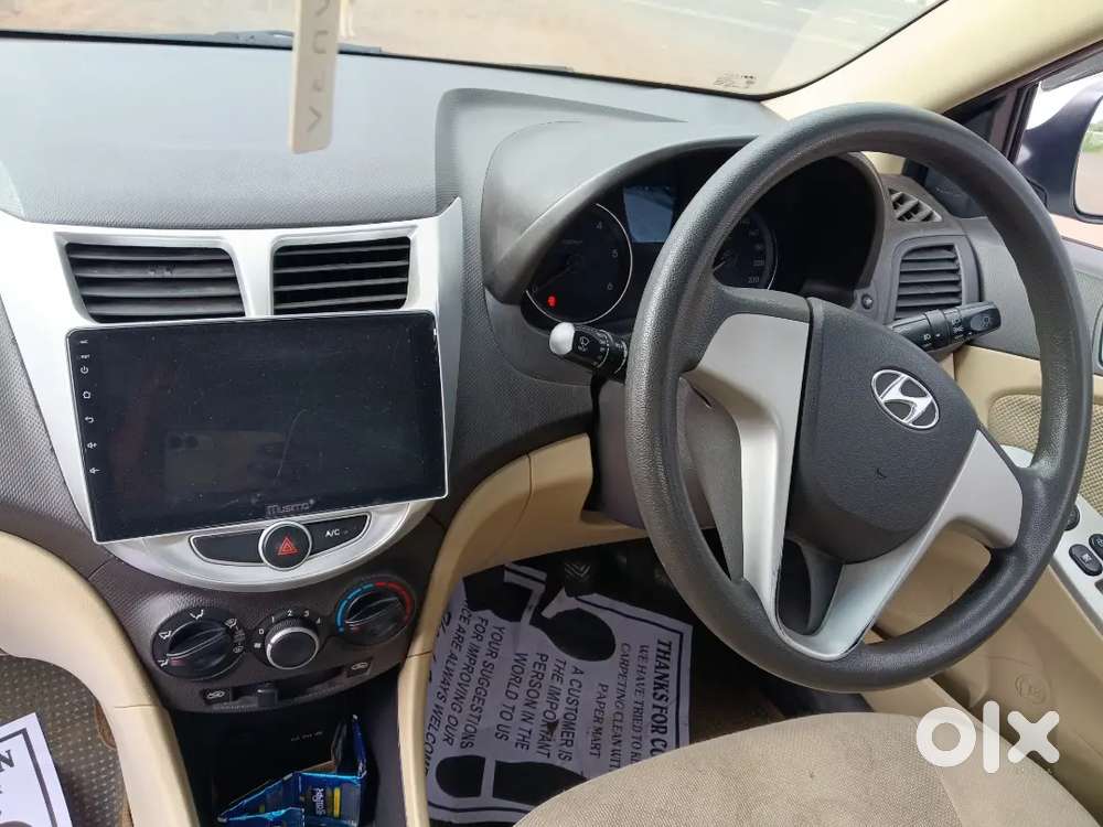 Hyundai Verna 1.4 E 2012
