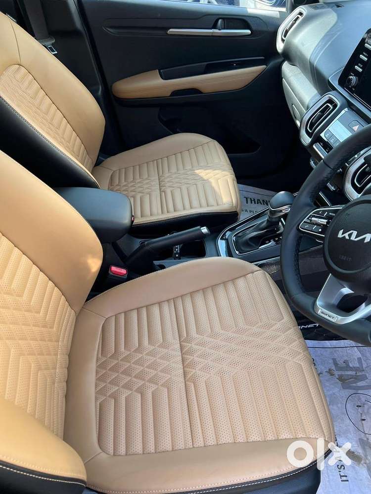 Kia Sonet 2025 Petrol 4600 Km Driven
