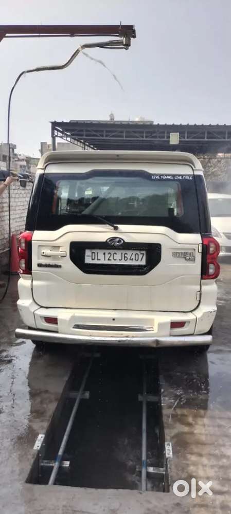 Mahindra Scorpio S6 2016 Manual Diesel