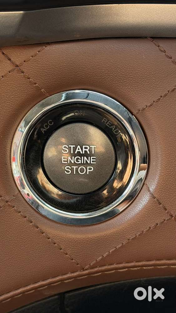 Mahindra Alturas G4 4wd At, 2019, Diesel