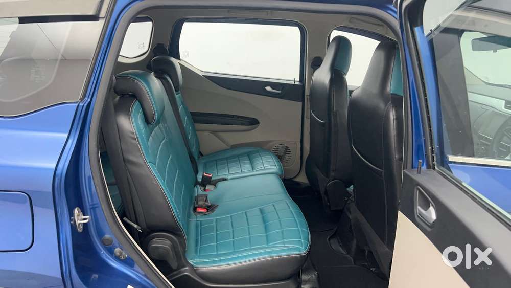 Renault Triber 1.0 Rxz Dual Tone, 2022, Petrol