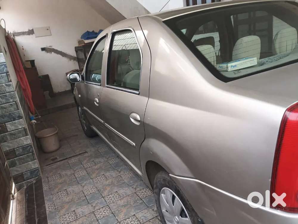Mahindra Renault Logan 2008