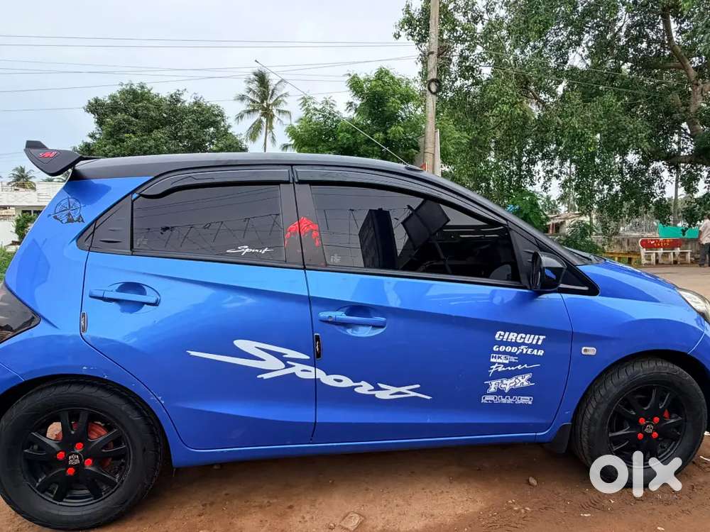 Honda Brio Mt 2012
