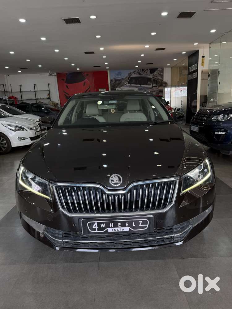 Skoda Superb Lk 2.0 Tdi At, 2016, Diesel