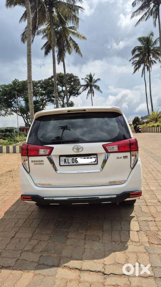 Toyota Innova Crysta 2.4 Z 7 Str, 2016, Diesel