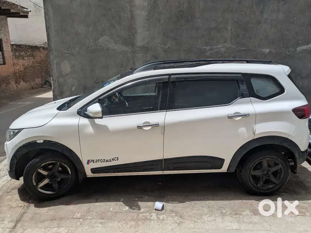 Renault Triber Facelift 2020 Petrol Good Condition