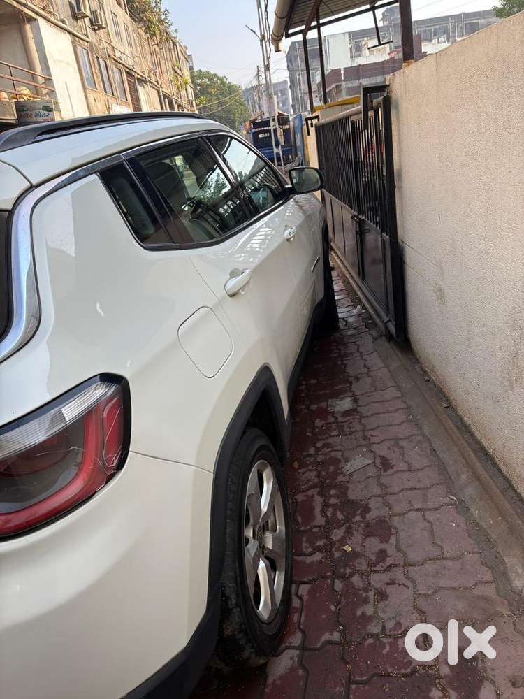Jeep Compass 2017 Petrol Well Maintained