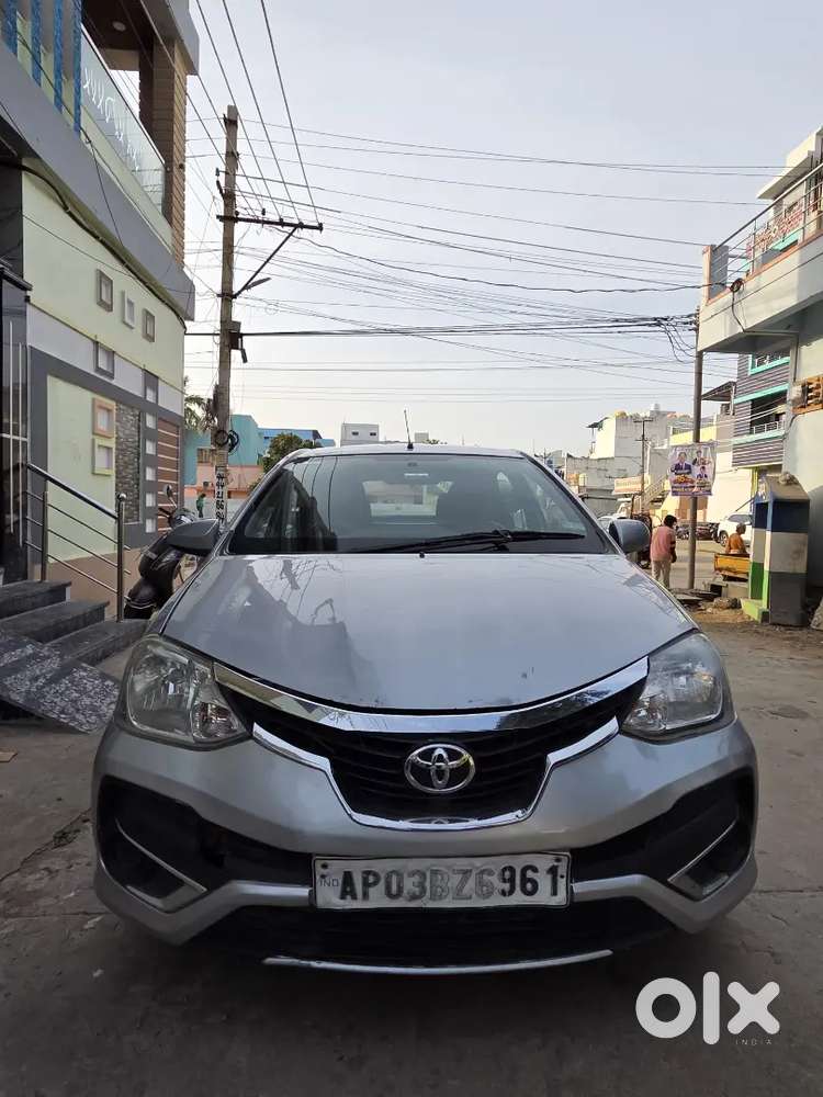 Toyota Etios Liva 2014 Diesel 180000 Km Driven