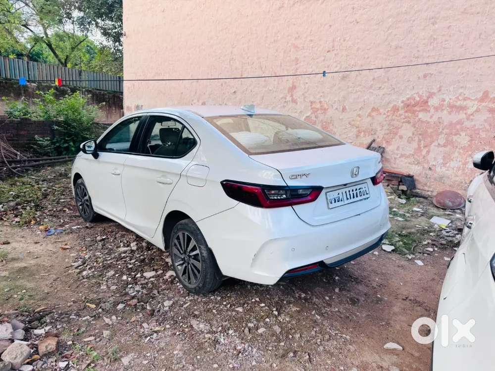 Honda City V Cvt 2023 Automatic Adas Level 2