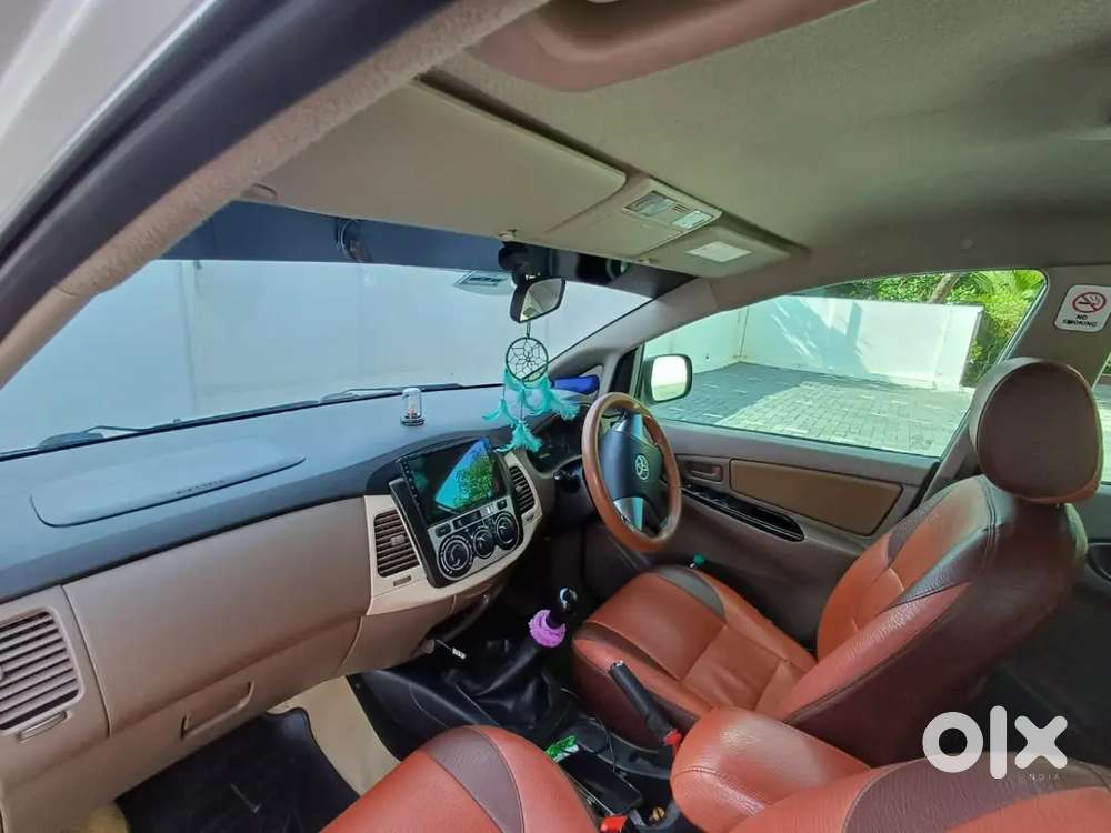 Toyota Innova 2016 Diesel Well Maintained