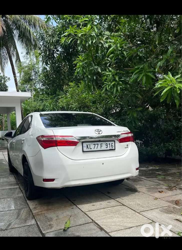Toyota Corolla Altis 2014 Diesel Manual Kerala Registered (re).