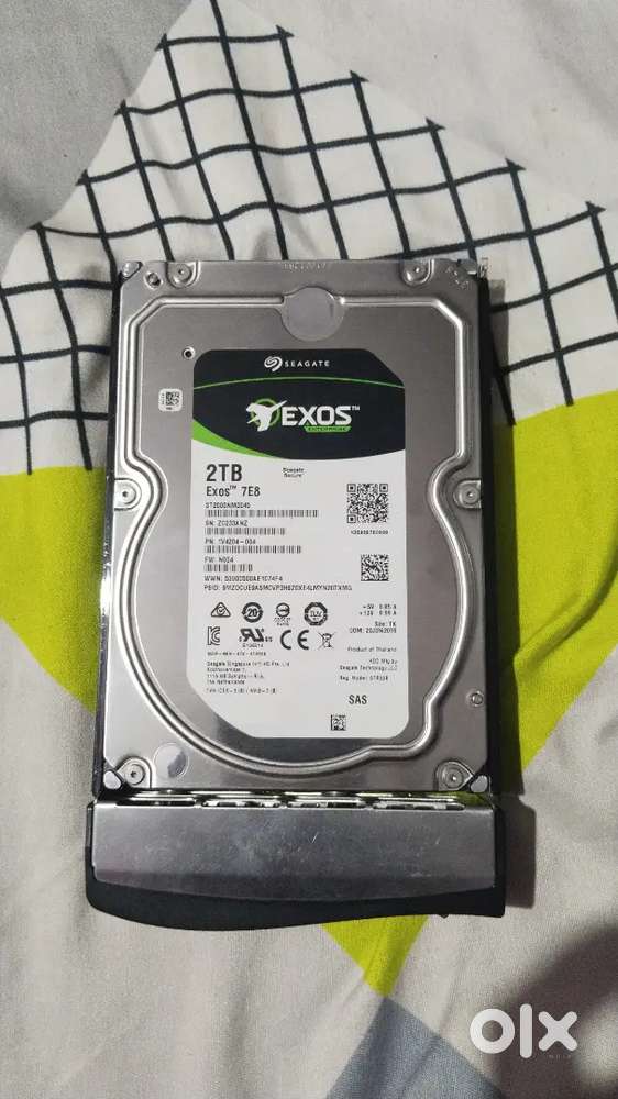 Exos 7E8 harddisk of 2TB