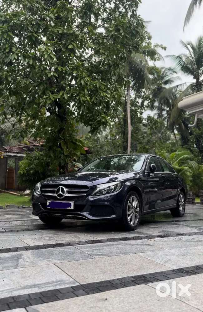 Mercedes-benz C-class 2016 Diesel 86000 Km Driven