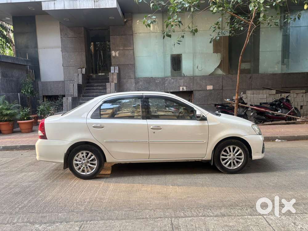 Toyota Etios Vx Limited Edition, 2017, Petrol