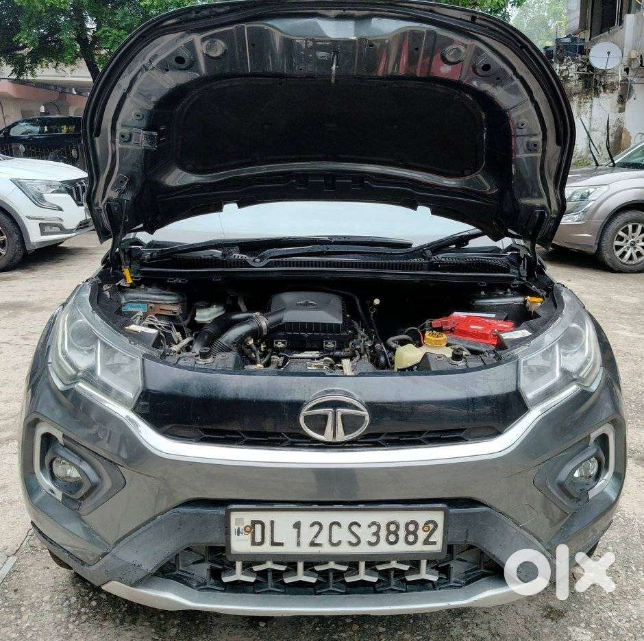 Tata Nexon 1.2 Revotron Xza Plus, 2020, Petrol