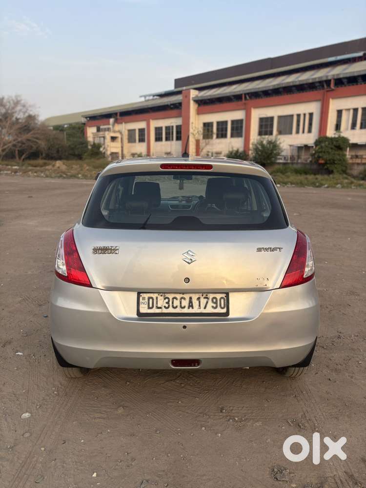 Maruti Suzuki Swift Vxi Cng, 2013, Cng & Hybrids