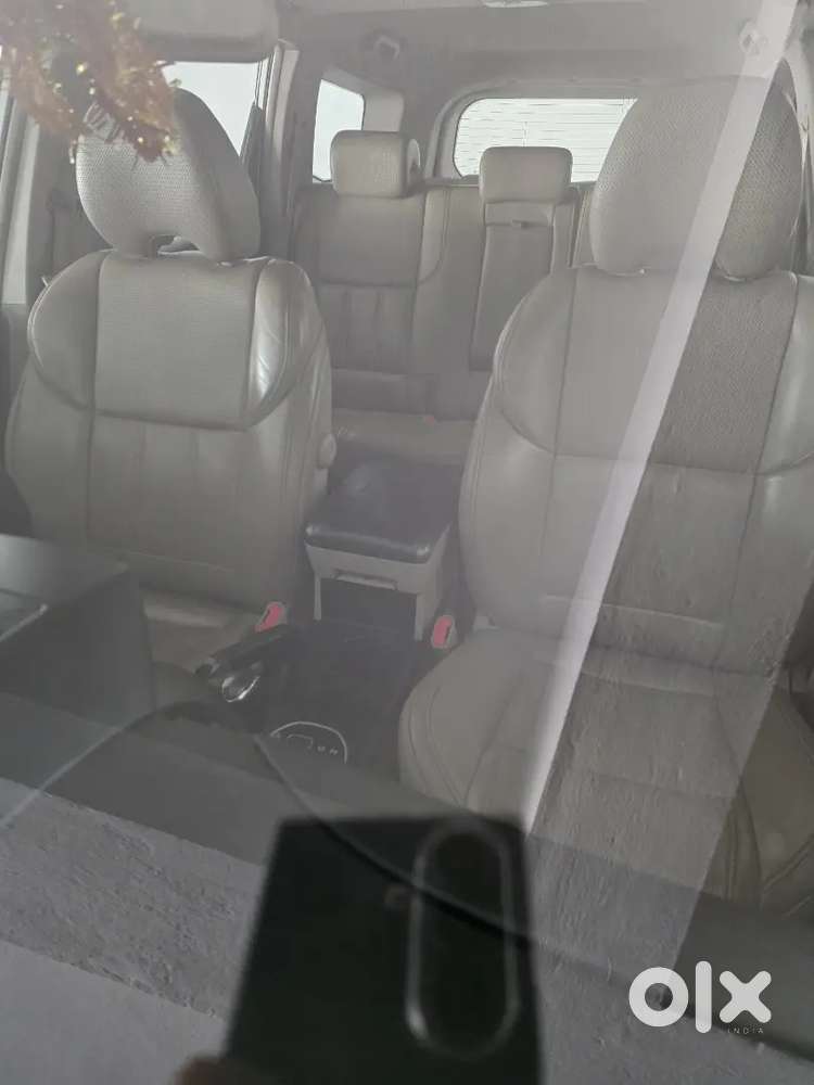 Mahindra Xuv500 2016 Automatic With Complete Showroom Service History