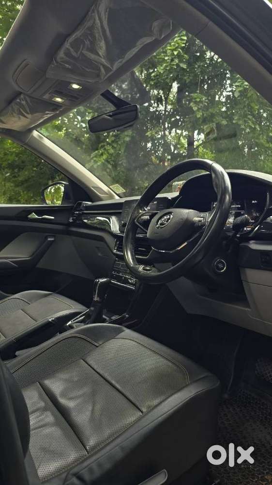 Skoda Kushaq 1.0 Tsi Style At, 2023, Petrol