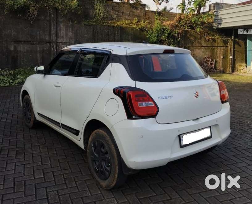 Maruti Suzuki Swift, 2022, Petrol