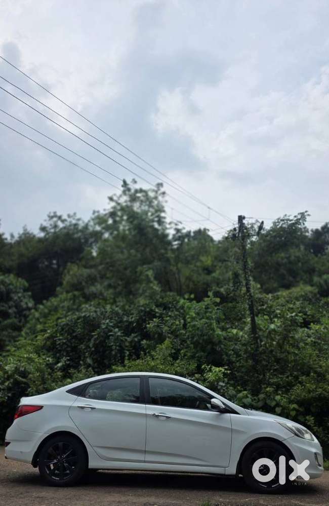 Hyundai Verna Fluidic 1.6 Crdi Sx, 2012, Diesel