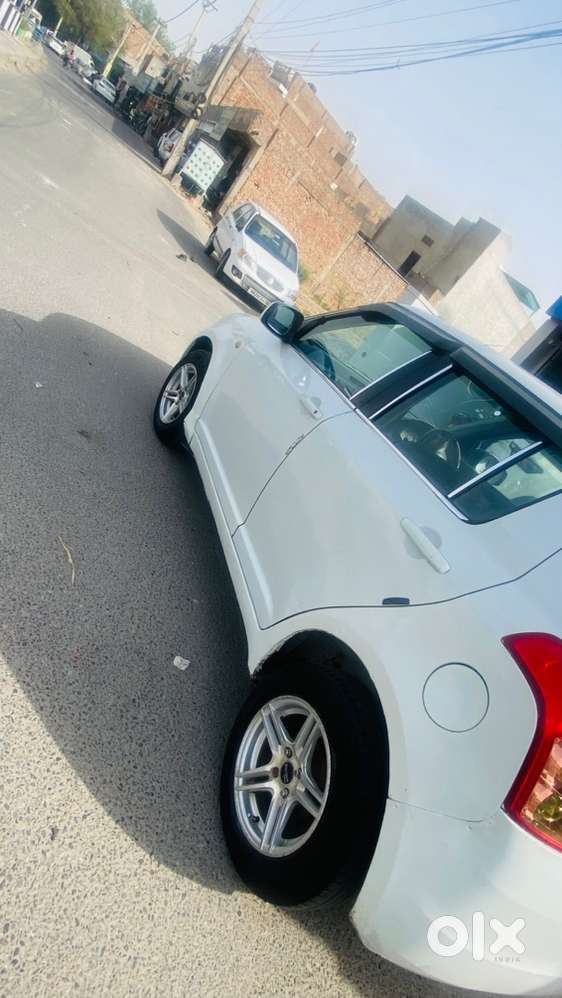 Maruti Suzuki Swift Petrol 2008