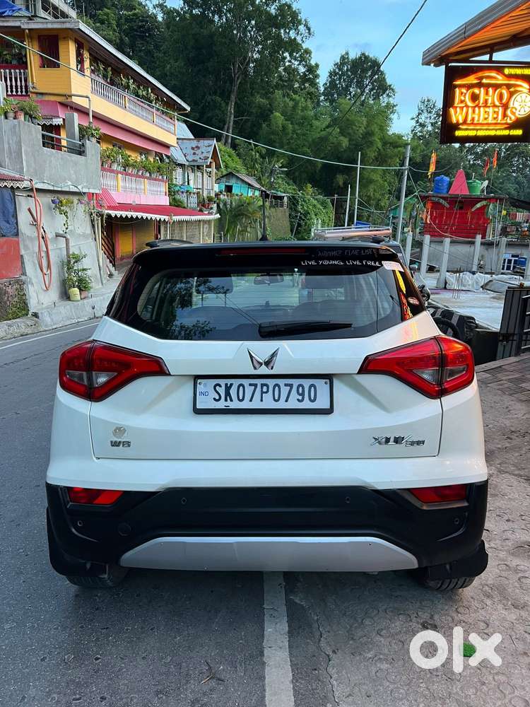 Mahindra Tuv 300 T10 Opt, 2018, Diesel