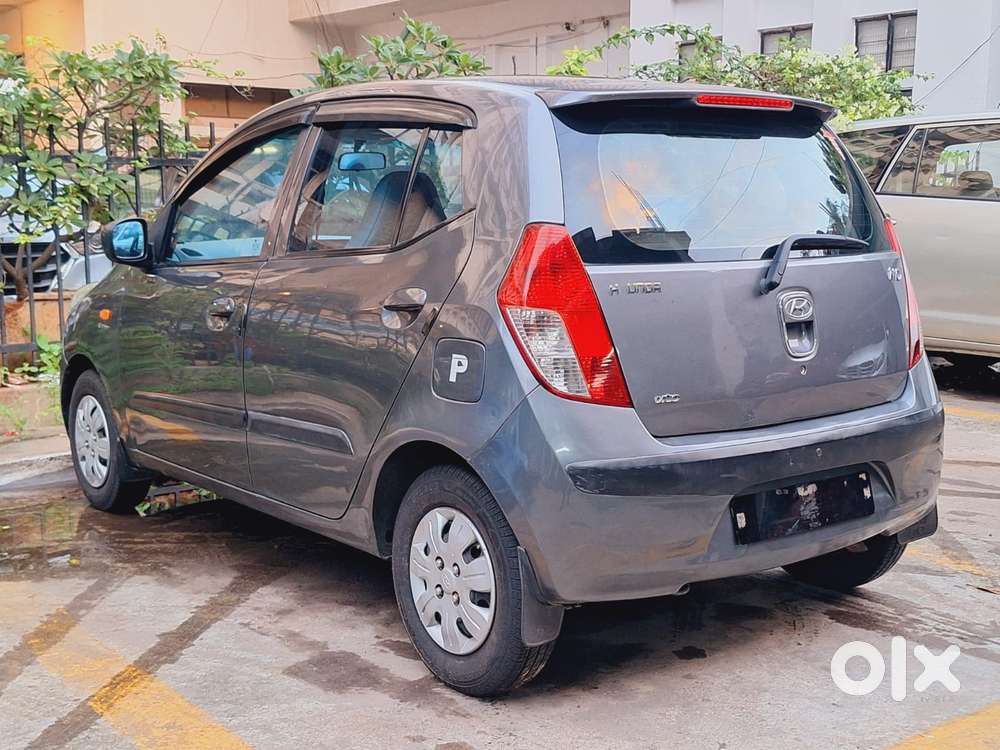 Hyundai I10 Sportz At, 2010, Petrol