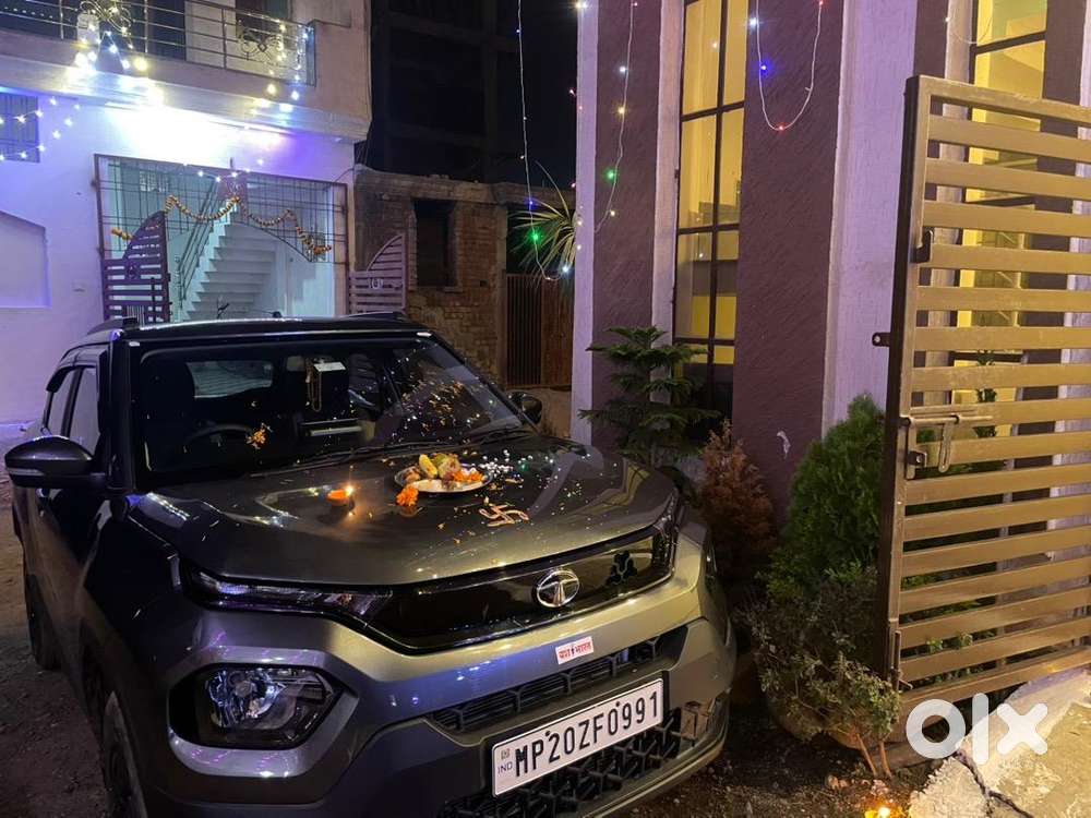 Tata Punch 2023 Petrol 32000 Km Driven