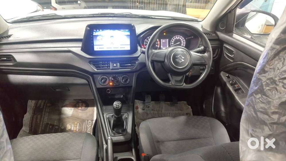 Maruti Suzuki Brezza 1.5 Lxi Smart Hybrid, 2023, Petrol