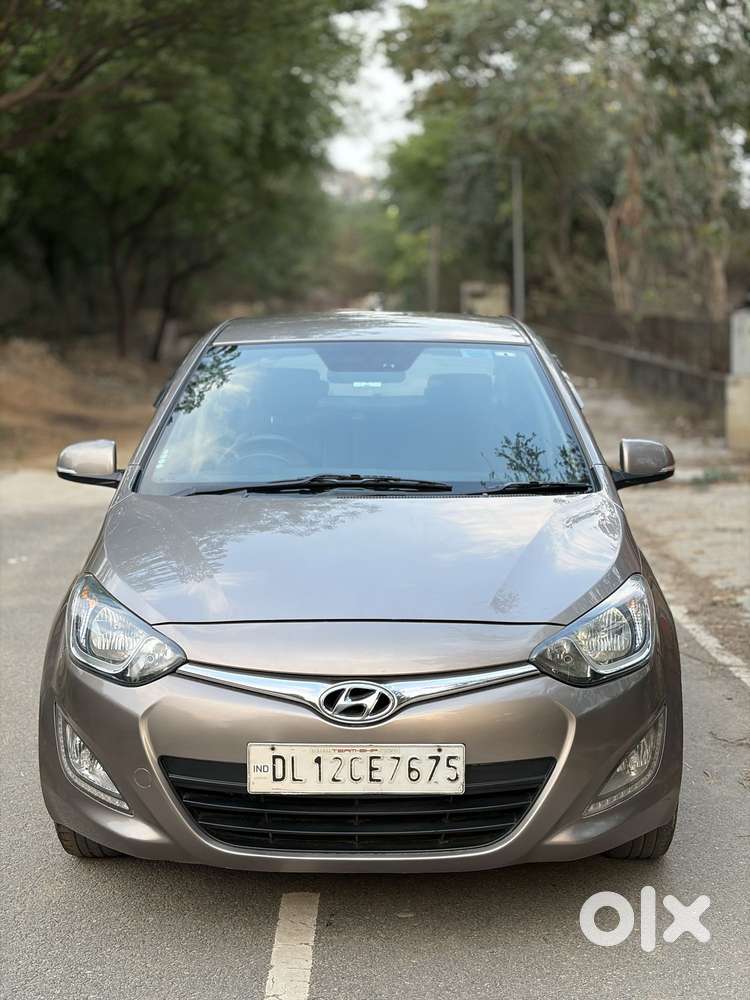 Hyundai I20 E 2014-2015 Sportz 1.2, 2014, Cng & Hybrids