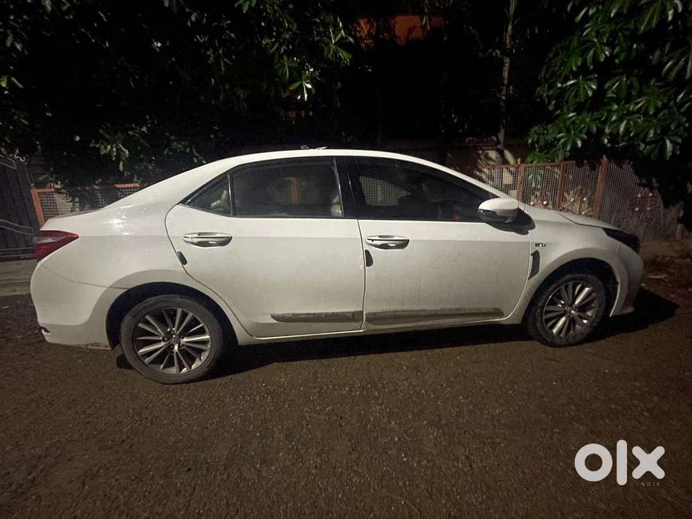 Toyota Corolla Altis 2014 Petrol Good Condition..fixed Price