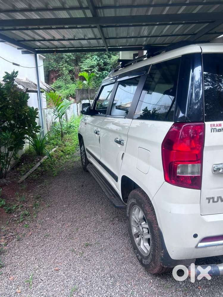 Mahindra Tuv 300 2015