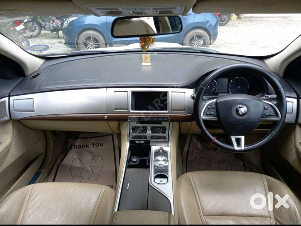 Jaguar Xf Diesel 2017