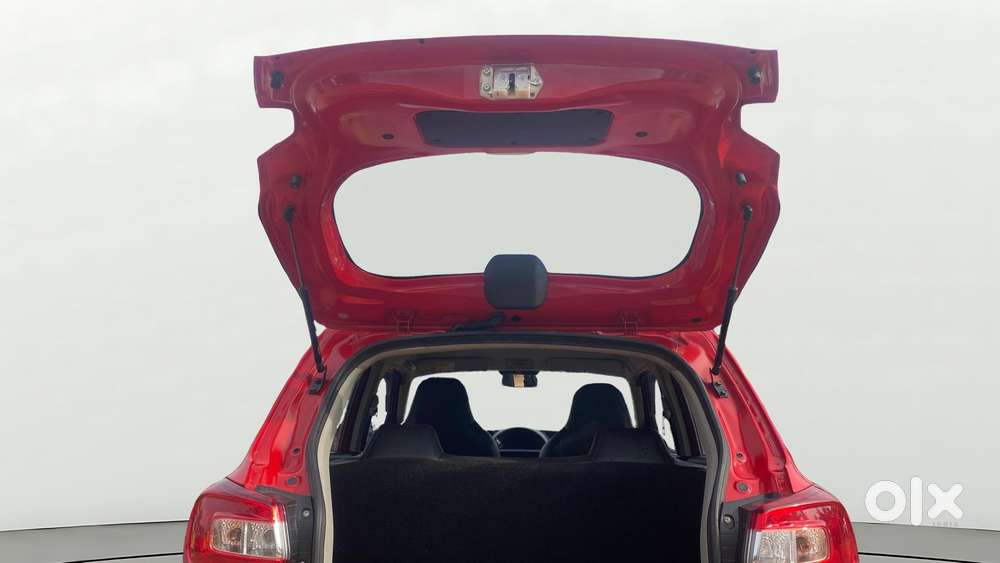 Maruti Suzuki S-presso Vxi, 2023, Petrol
