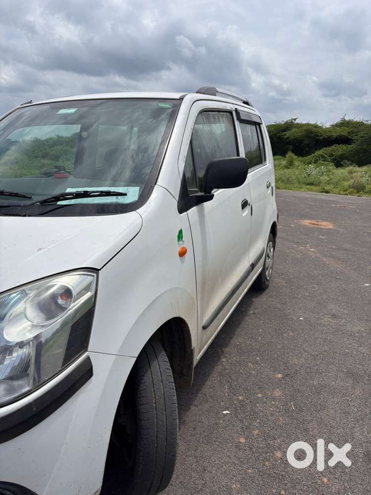 Maruti Suzuki Wagon R 2011 Cng & Hybrids 10000 Km Driven