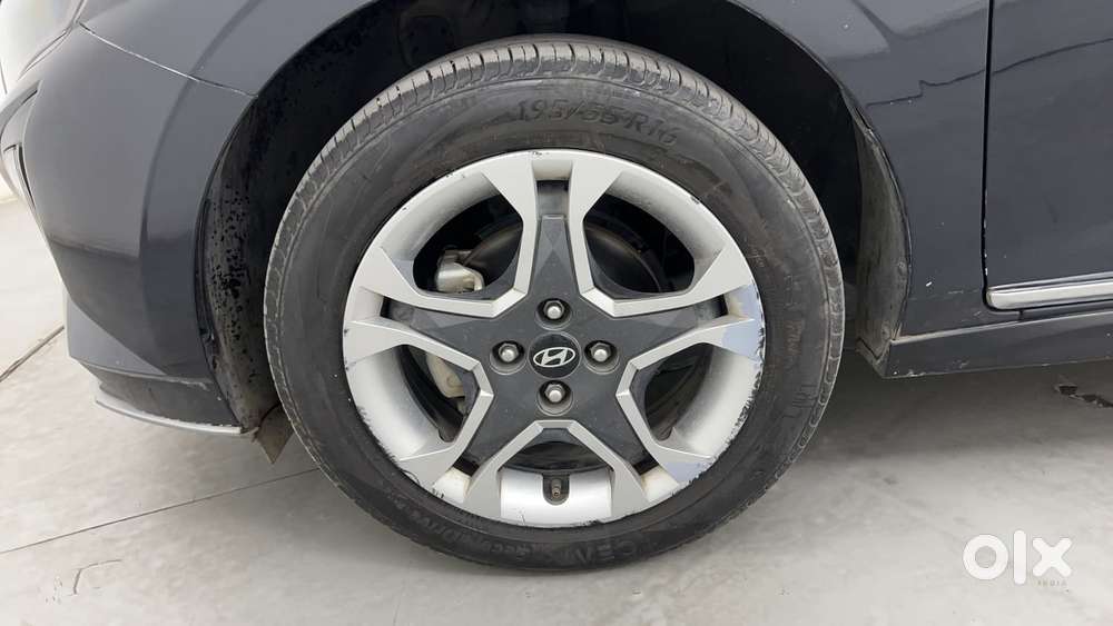 Hyundai New I20 1.2 Sportz Ivt, 2023, Petrol