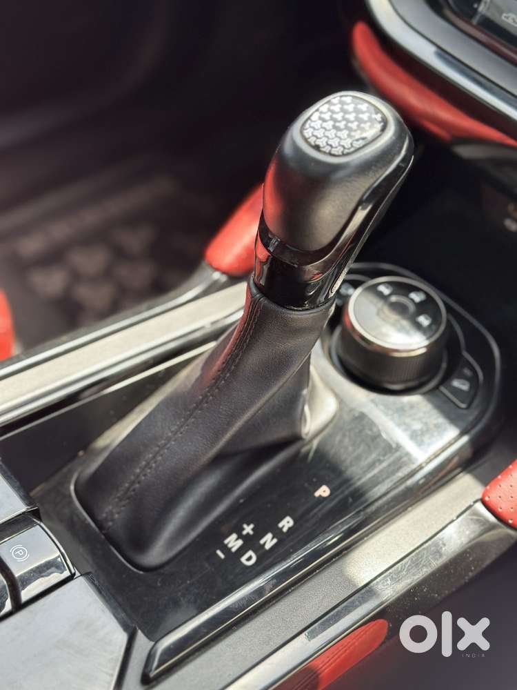 Tata Harrier 2.0 Kryotec Xza Plus (o) Red Dark Edition, 2023, Diesel