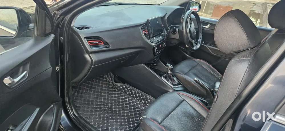Hyundai Verna 2022 Km Driven