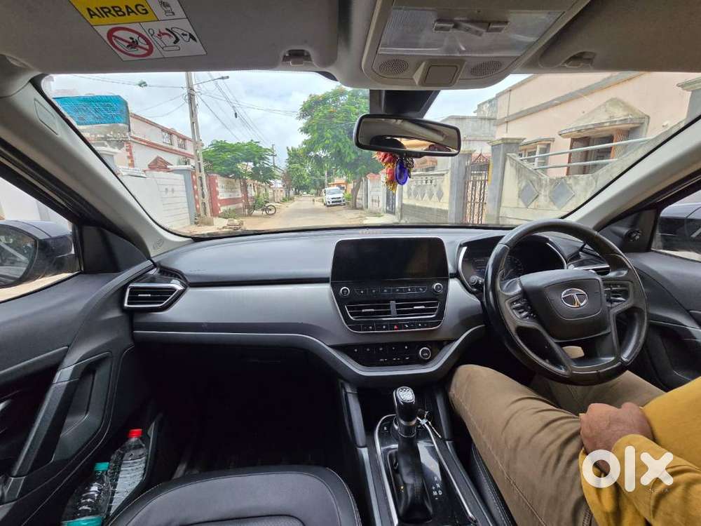 Tata Harrier Diesel Automatic Dark Edition Top Model