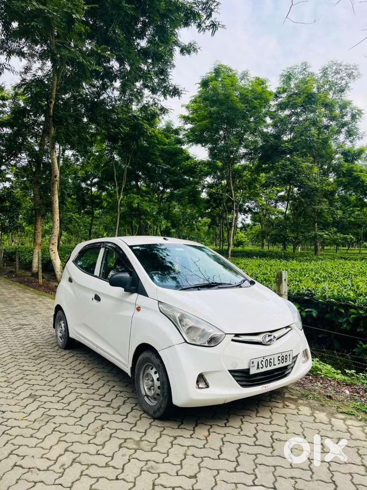 Hyundai Petrol Car 2012
