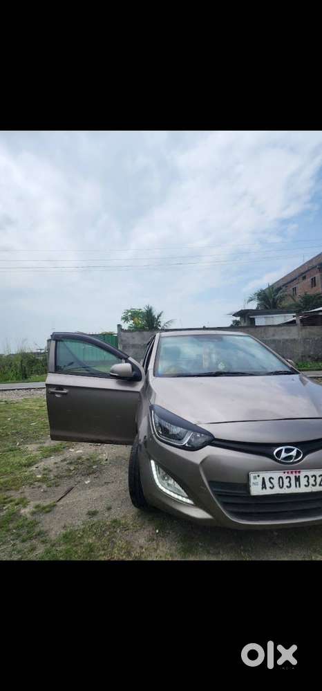 I20 Sportz Model All Features Available.