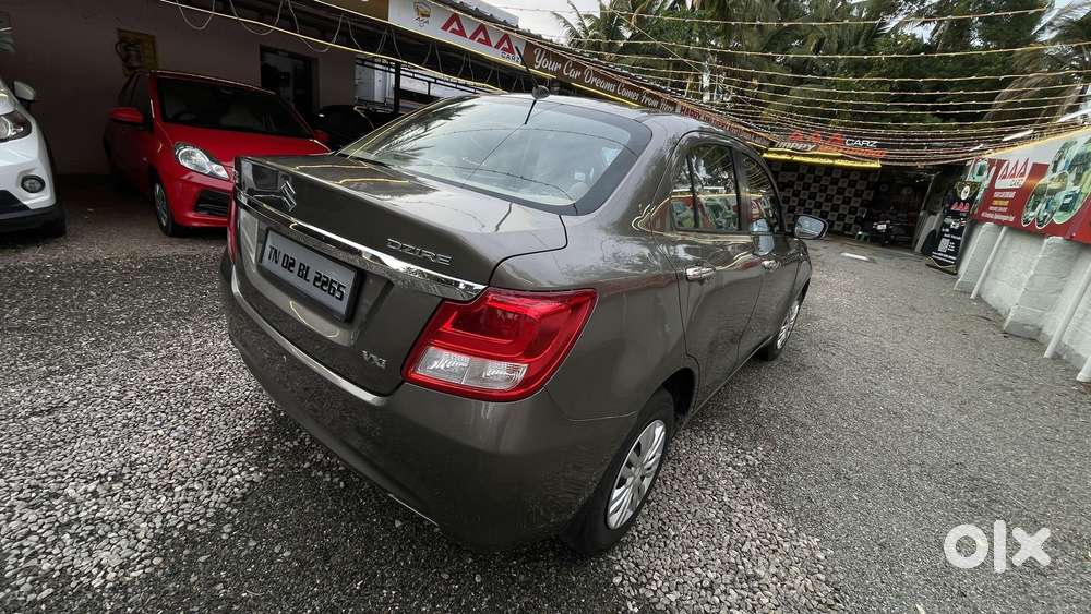 Maruti Suzuki Swift Dzire 1.2 Vxi Bsiv, 2018, Petrol