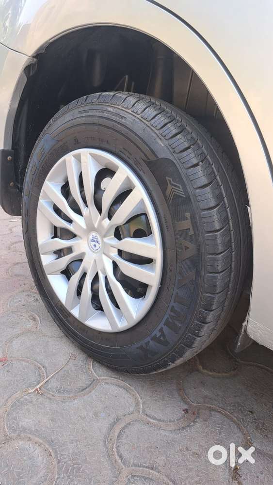 Maruti Suzuki Dzire 1.2 Vxi Amt, 2019, Cng & Hybrids