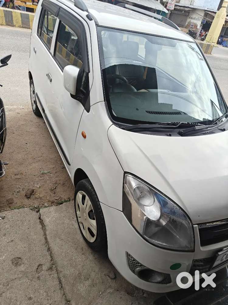 Wagon R Vxi Brad New Condition Lene Wale Hi Msg Kare
