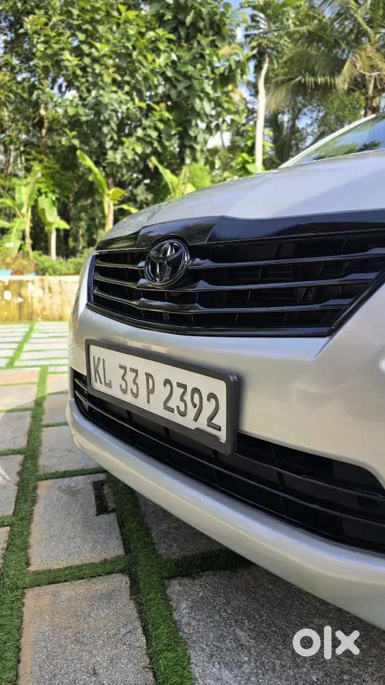 Toyota Innova 2013 3rd Owner