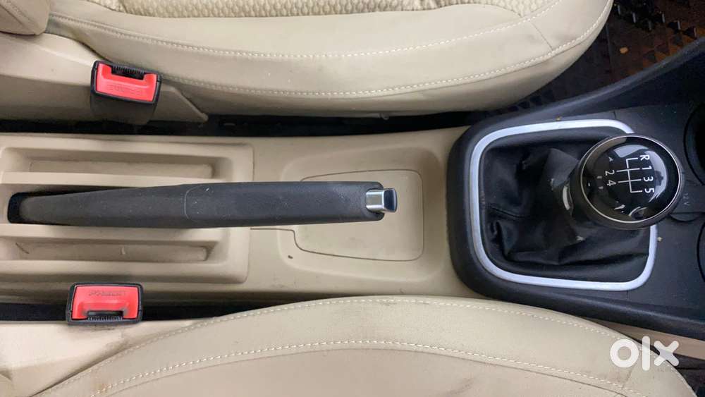 Volkswagen Ameo 1.2 Mpi Highline 16 Alloy, 2017, Petrol