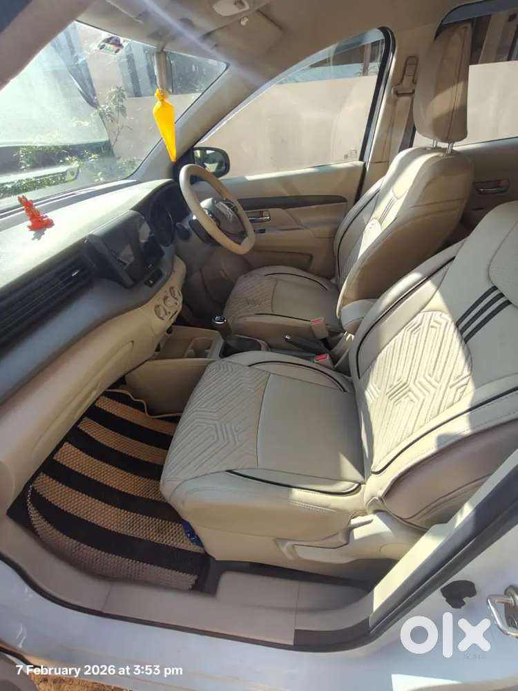 Toyota Rumion Petrol 2025 Manual