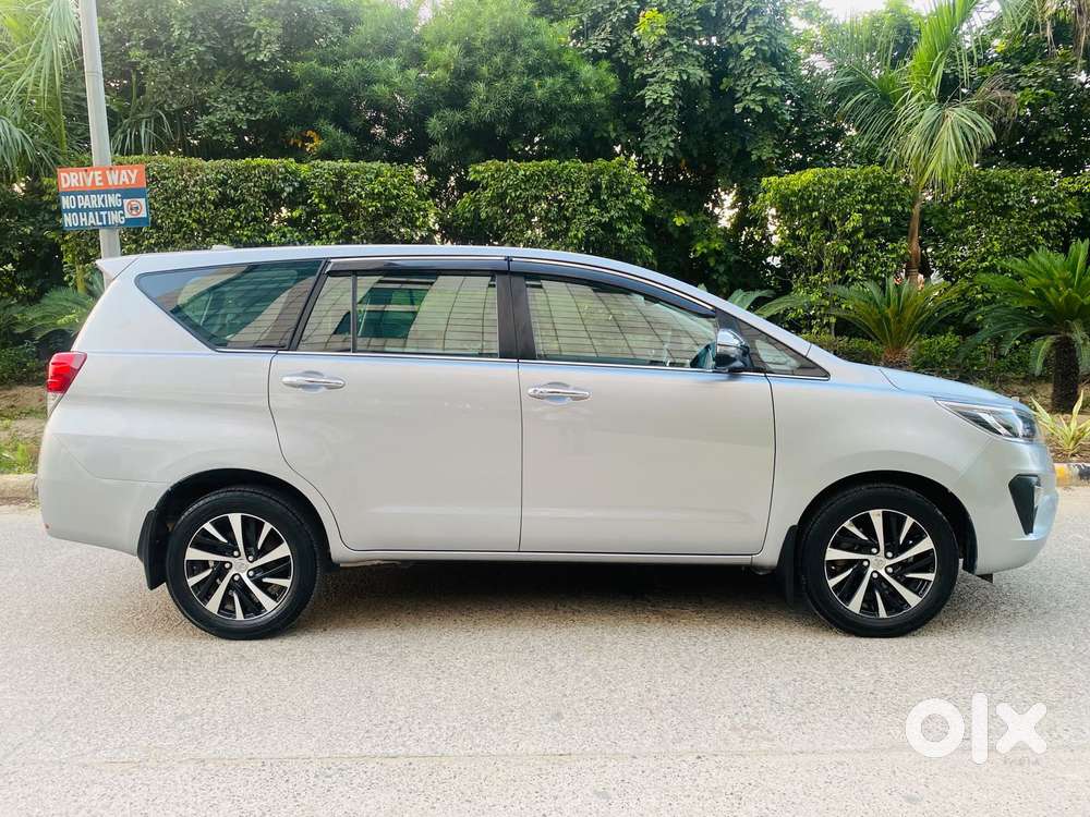 Toyota Innova Crysta [2020-ongoing] 2.4 Zx 7 Str, 2022, Diesel