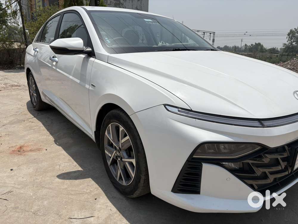 Hyundai Verna 1.5 Sx Vtvt Ivt, 2024, Petrol