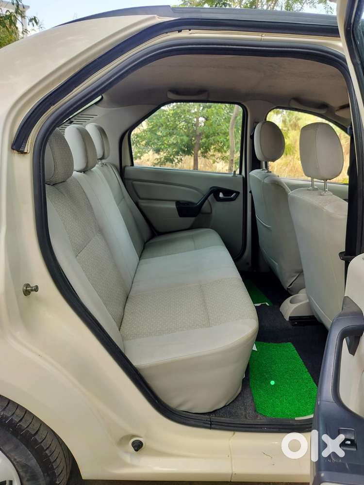 Mahindra E Verito, 2019, Electric